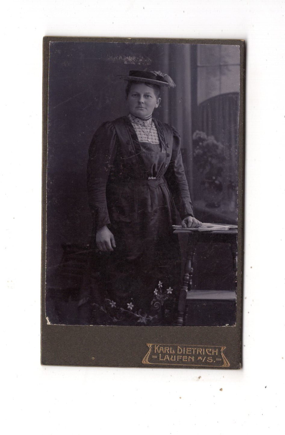 Fotografie Feine Dame - Laufen an der Salzach 1900er