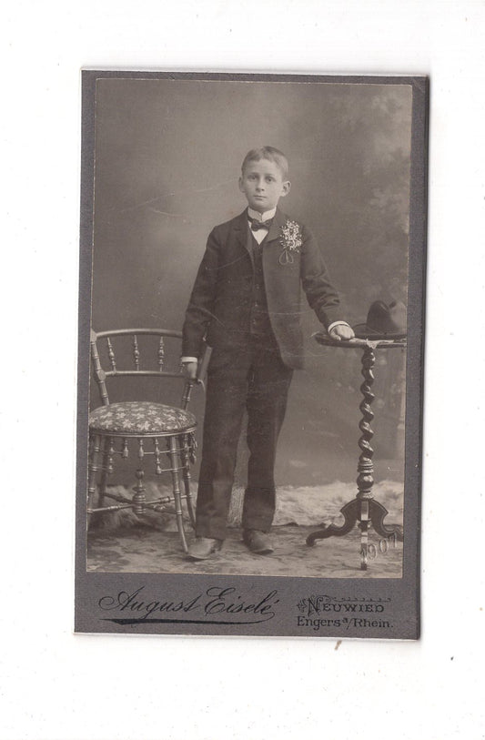 Fotografie Feiner Junge - Neuwied / Engers 1907 / CDV N1-05