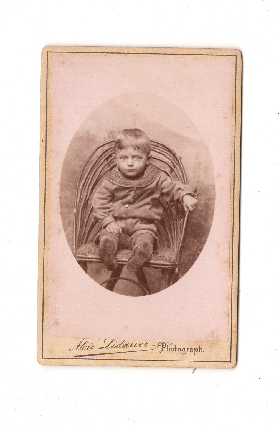 Fotografie Niedlicher kleiner Junge - Wien um 1890 / CDV M1-21