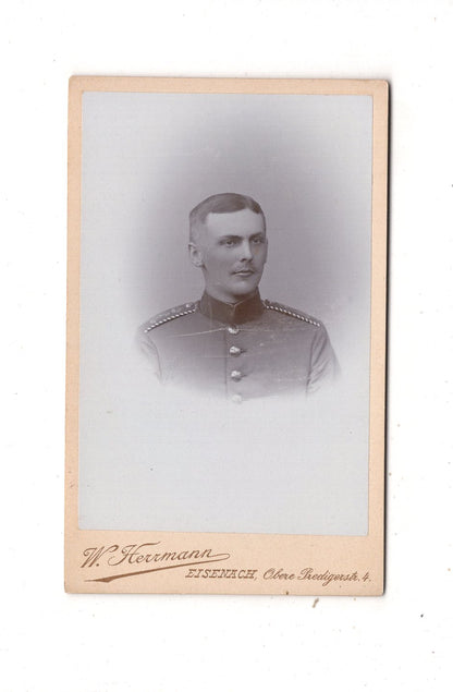 Fotografie Soldat mit Widmung - Eisenach 1900 / CDV M1-02