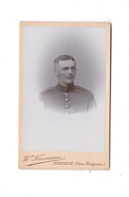 Fotografie Soldat mit Widmung - Eisenach 1900 / CDV M1-02