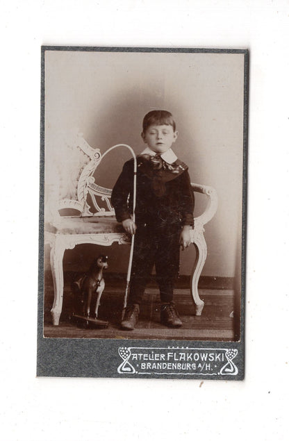 Fotografie Niedlicher kleiner Junge - Brandenburg an der Havel um 1900 / CDV M1-22