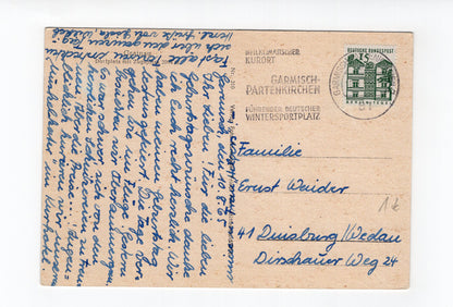 Ansichtskarte Grainau / Dorfplatz mit Zugspitze