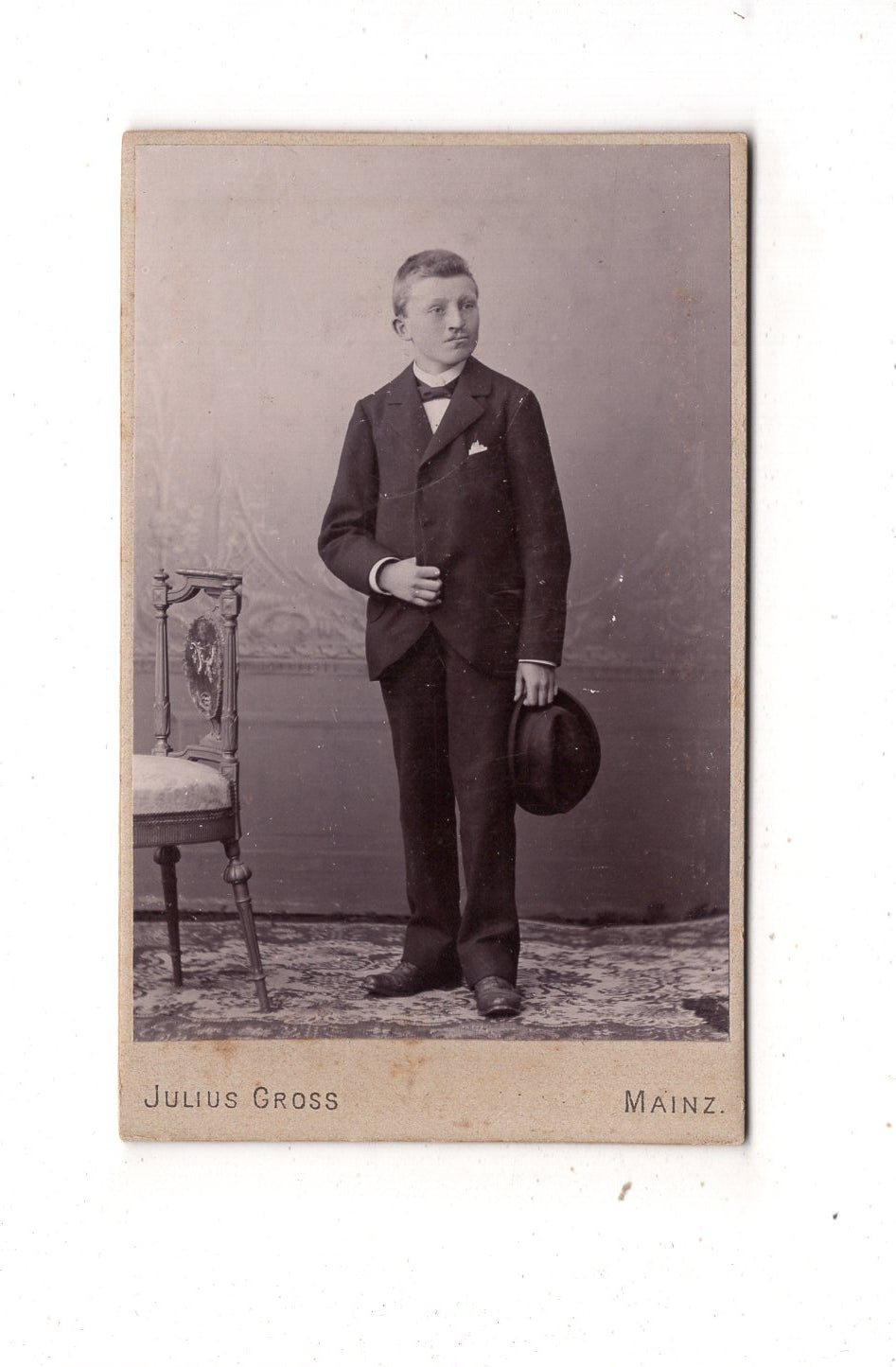 Fotografie Feiner Junge mit Hasenscharte - Mainz 1890er / CDV N1-05