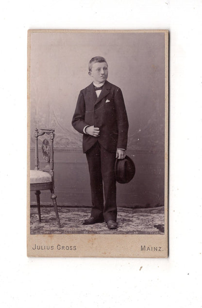 Fotografie Feiner Junge mit Hasenscharte - Mainz 1890er / CDV N1-05