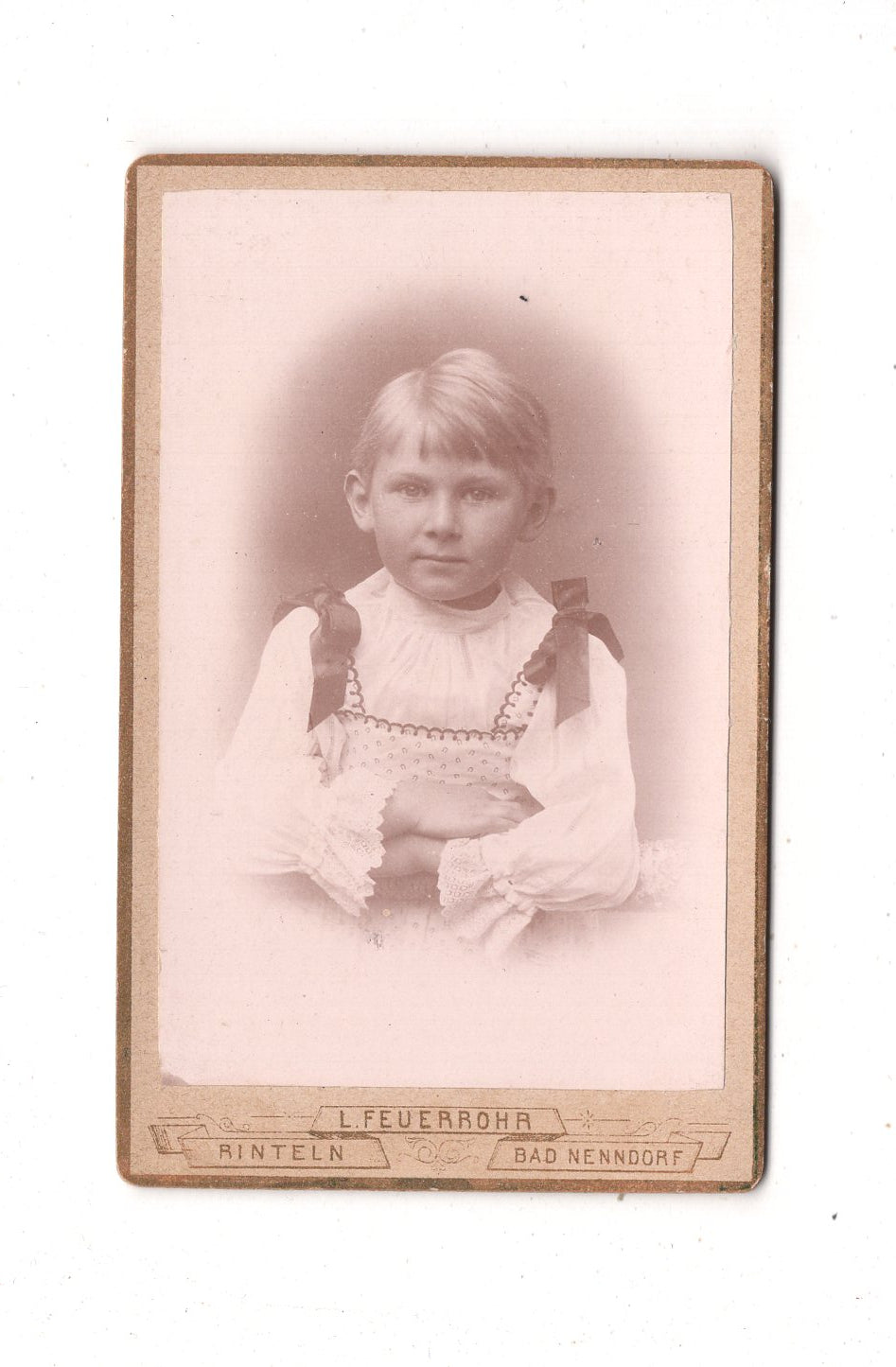 Fotografie Niedlicher kleiner Junge - Rinteln / Bad Nenndorf 1880er / CDV M1-22