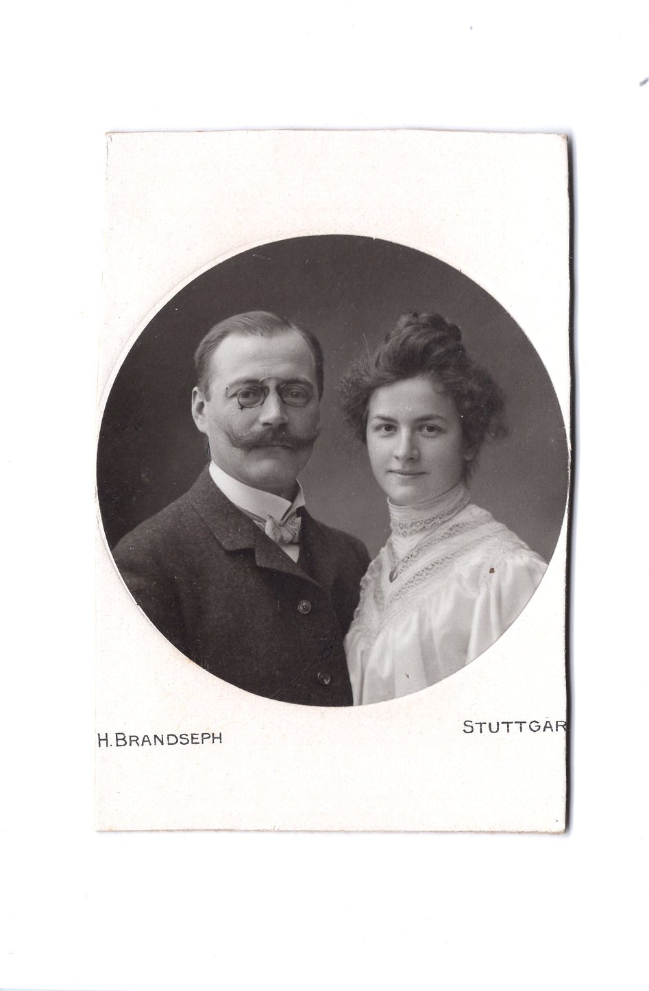 Fotografie Feines Paar / benannt - Stuttgart 1906