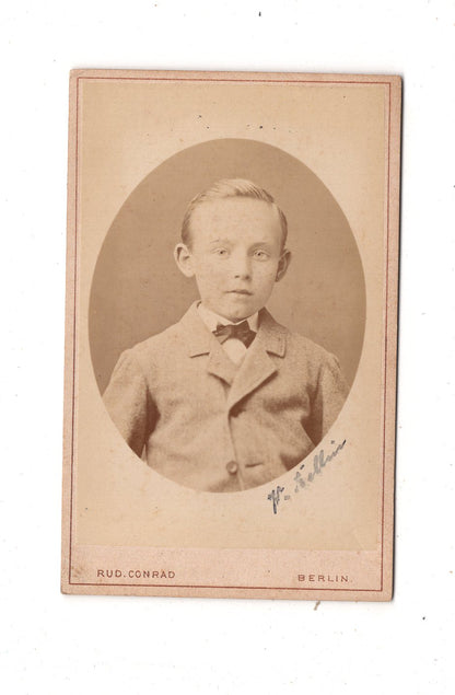 Fotografie Niedlicher kleiner Junge - Berlin 1870er / CDV M1-22