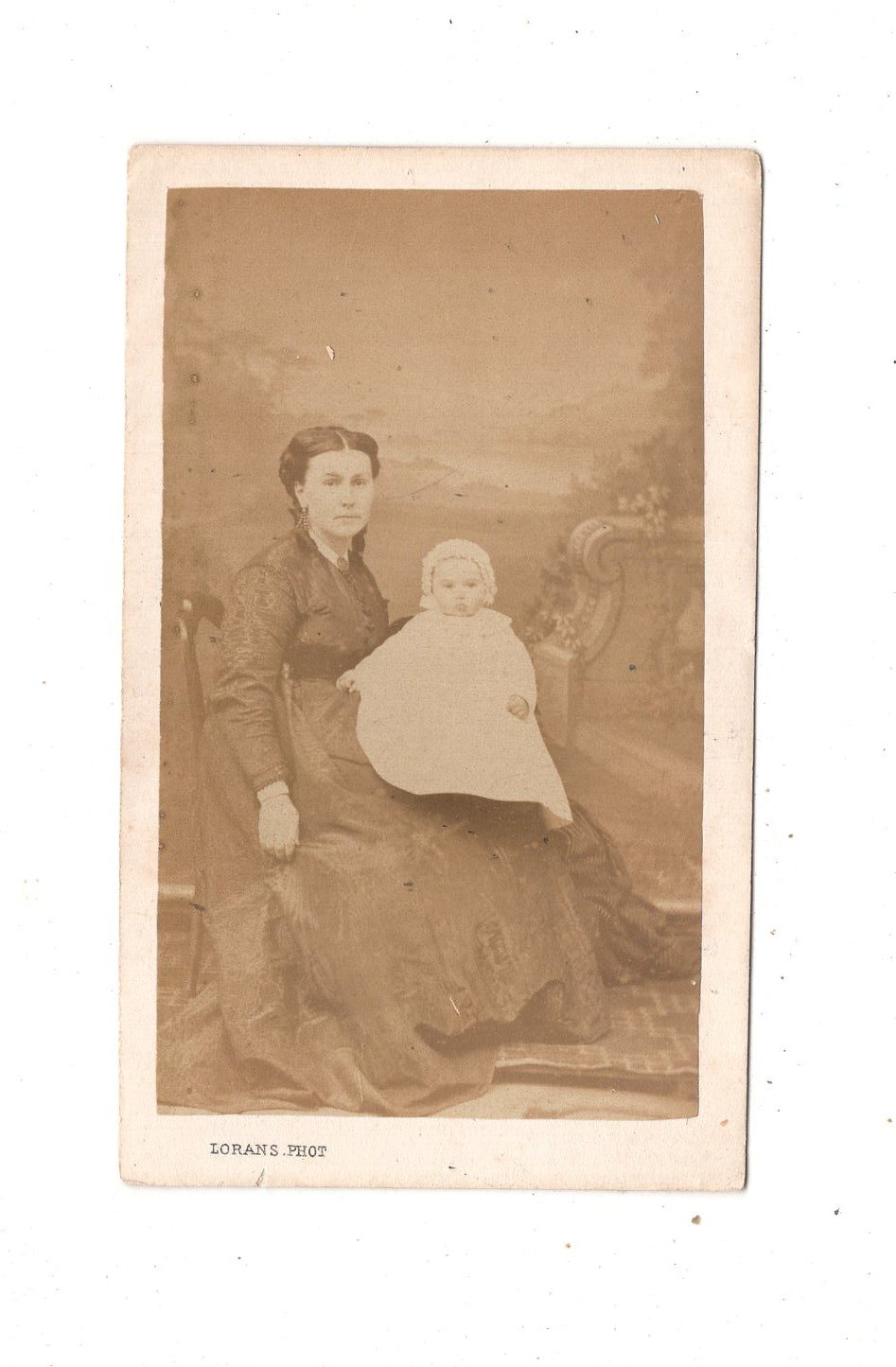 Fotografie Feine Dame mit Baby - Paris 1860er