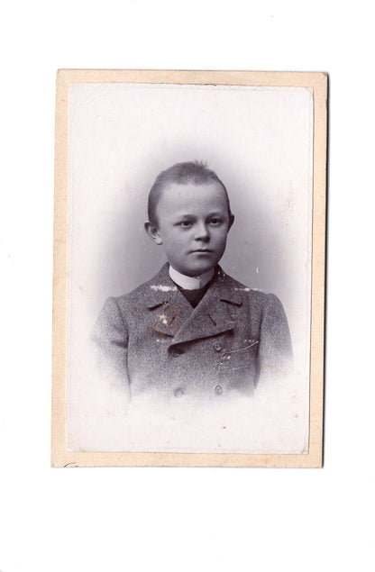Fotografie Niedlicher kleiner Junge - Berlin 1890er