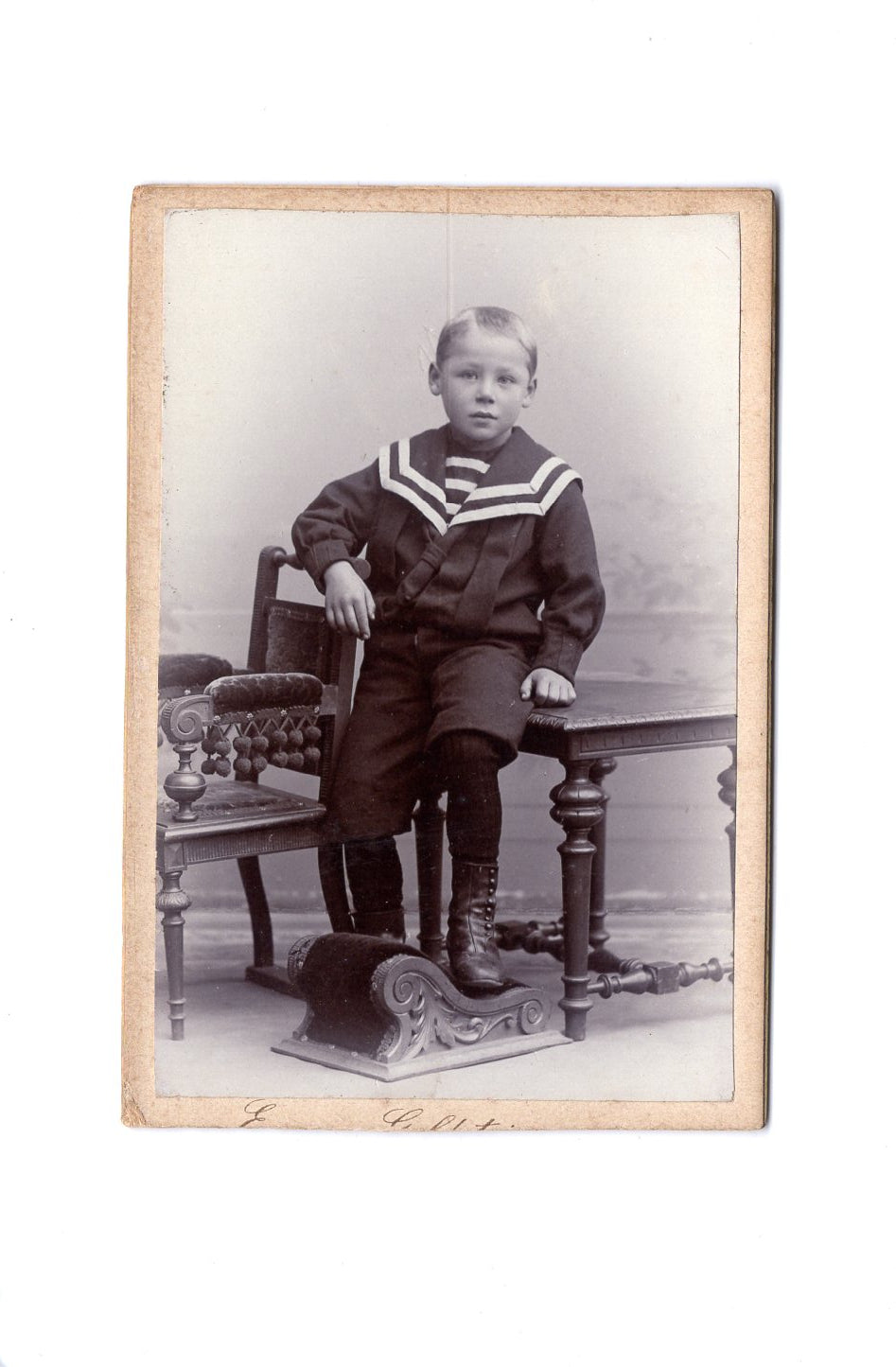 Fotografie Niedlicher kleiner Junge - Bückeburg 1890er