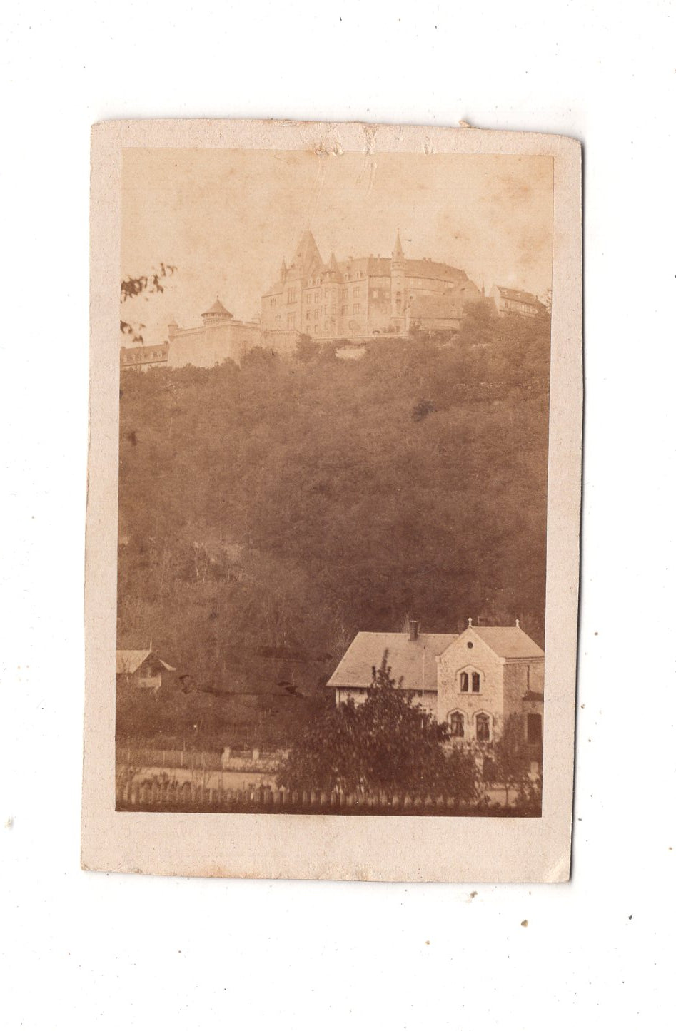 Fotografie Historische Landschaft / Gebäude / Schloss - unbekannter Ort 1870er