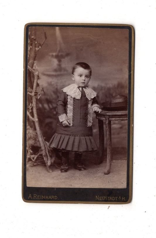 Fotografie Niedlicher kleiner Junge - Neustadt a. Haardt 1880er / CDV M1-23