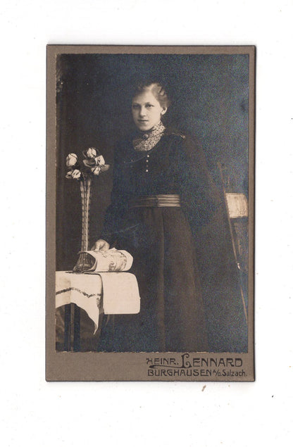 Fotografie Feines junges Mädchen - Burghausen an der Salzach 1910er / CDV E1-35