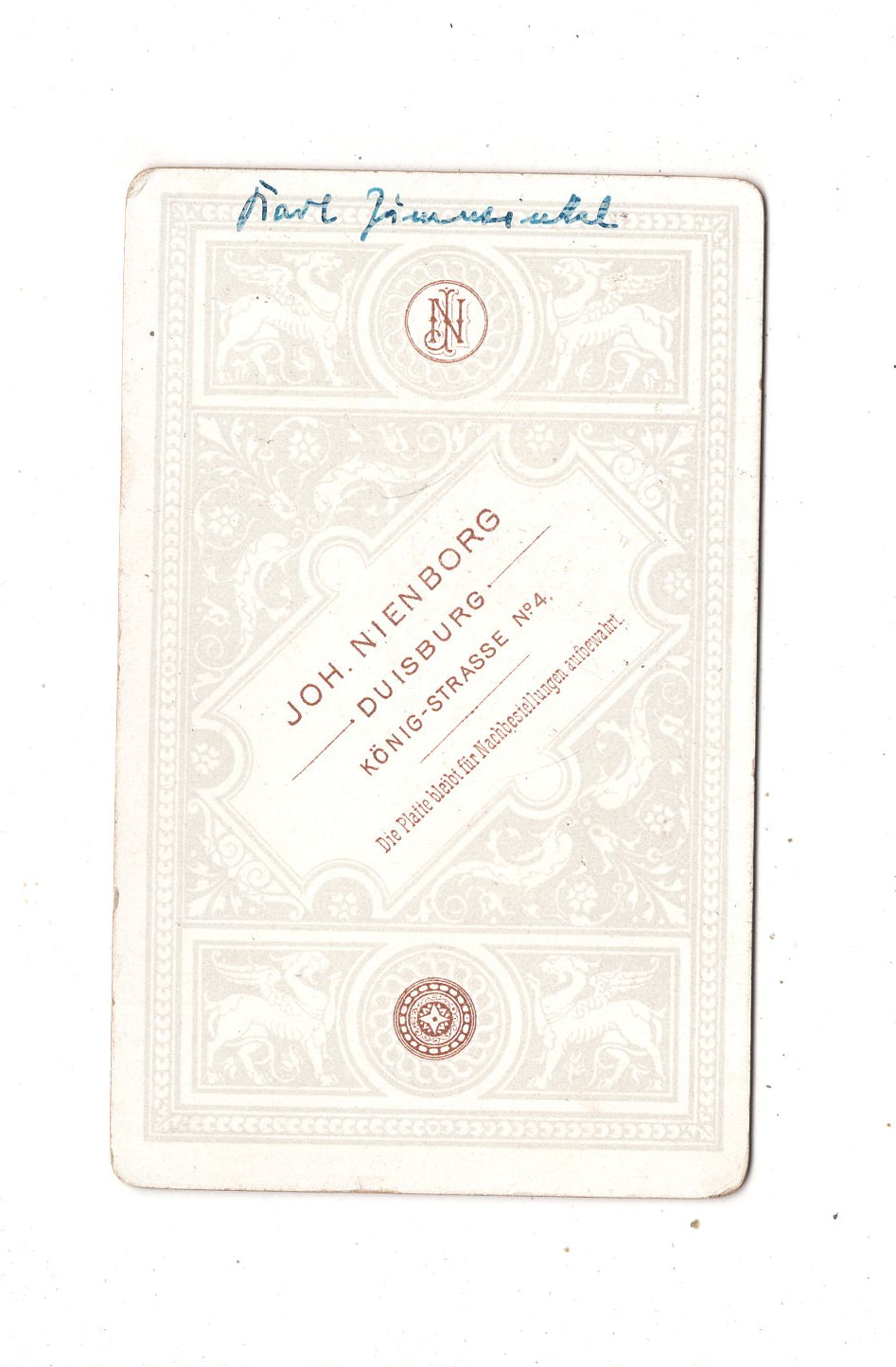 Fotografie Niedlicher kleiner Junge / benannt / mit Spielzeug - Duisburg 1880er