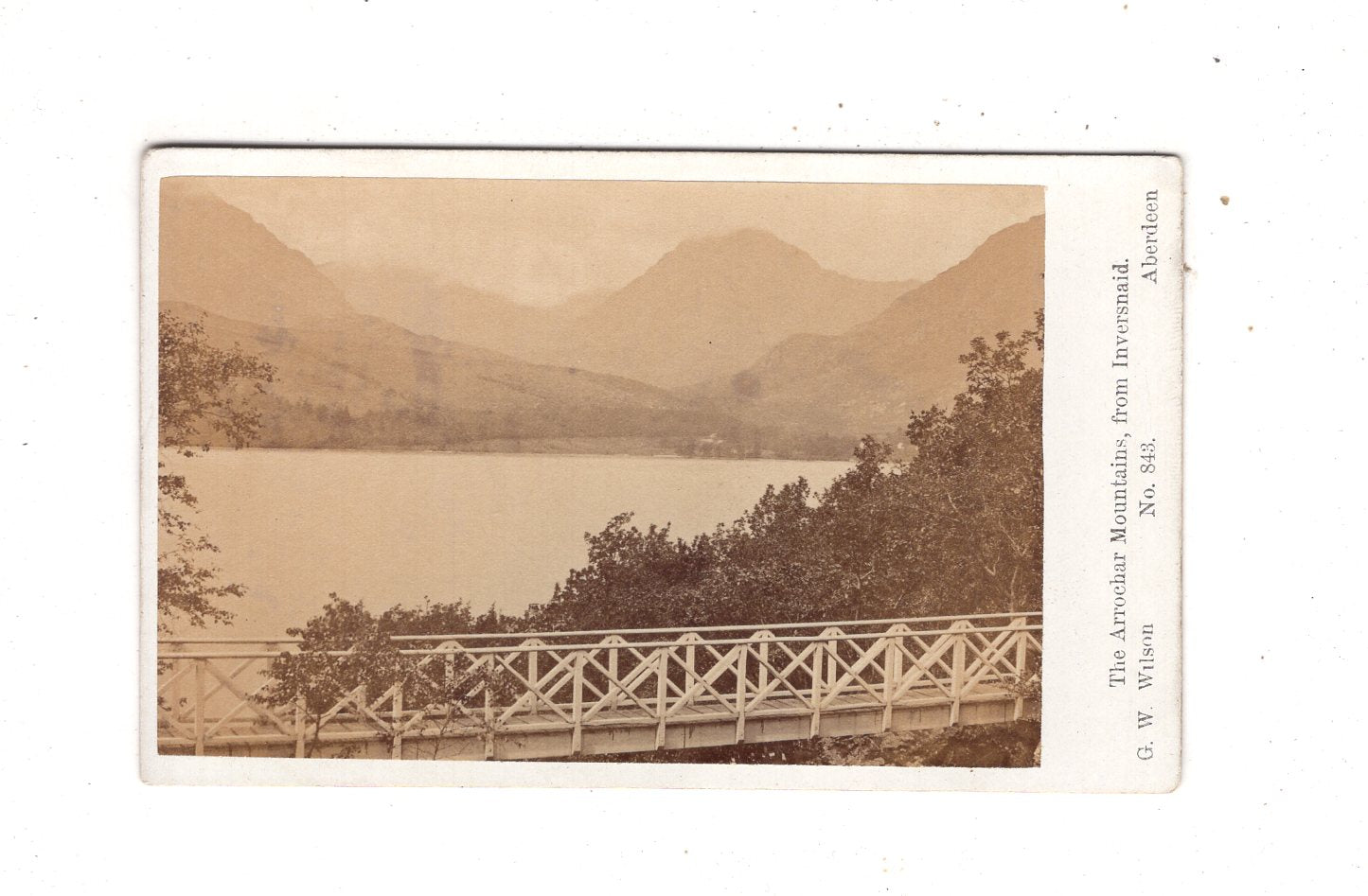 Fotografie The Arrochar Mountains from Inversnaid - Schottland 1870er