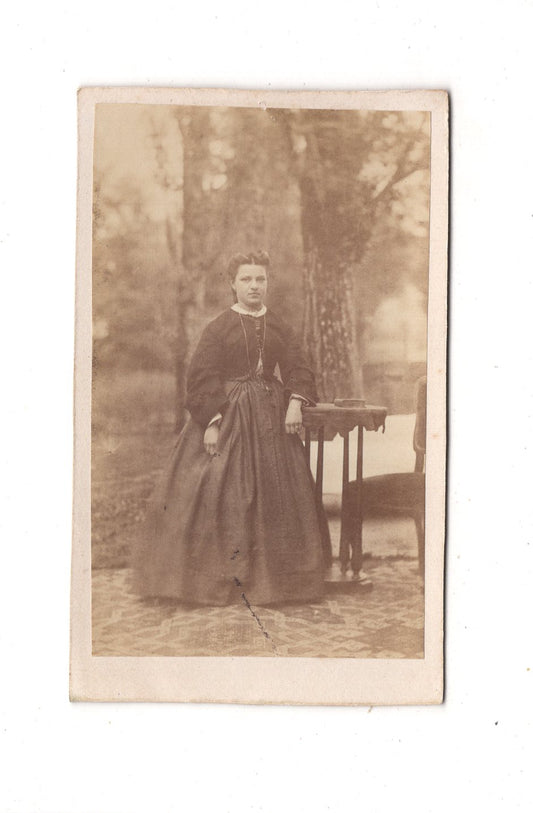 Fotografie Feine Dame / benannt - unbekannter Ort um 1870
