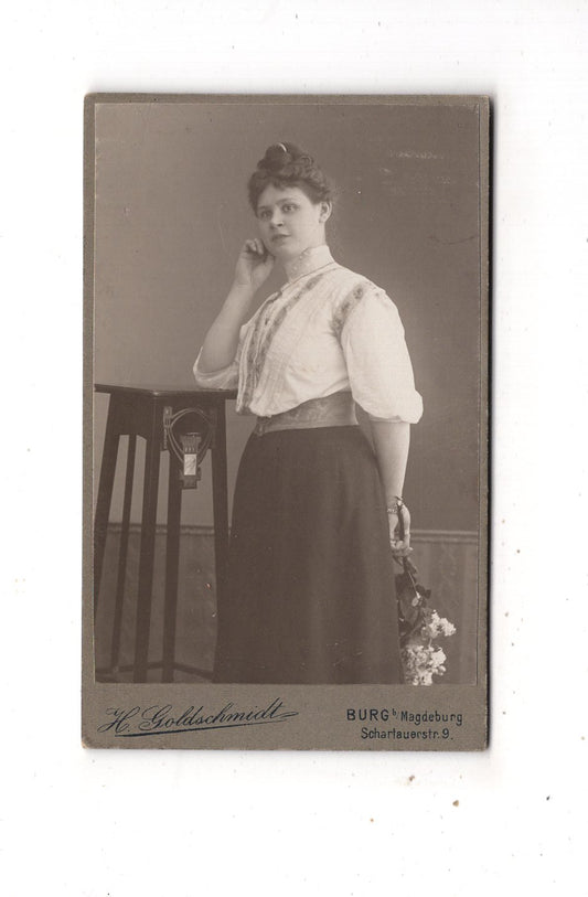 Fotografie Feine Dame - Burg bei Magdeburg 1900er