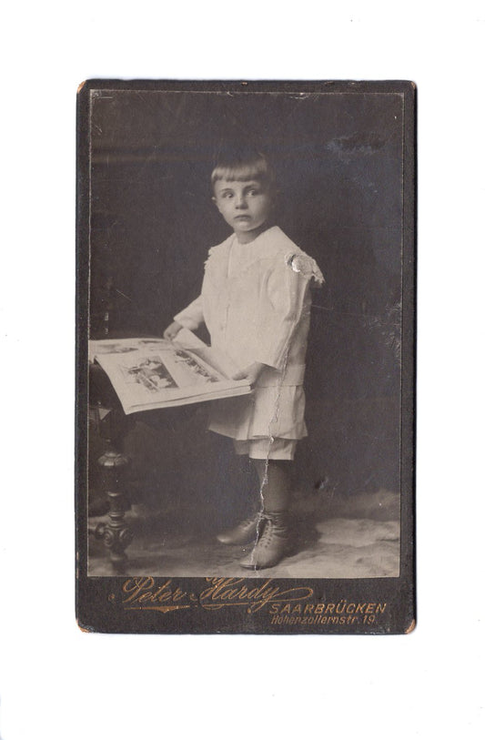 Fotografie Niedlicher kleiner Junge - Saarbrücken 1910er