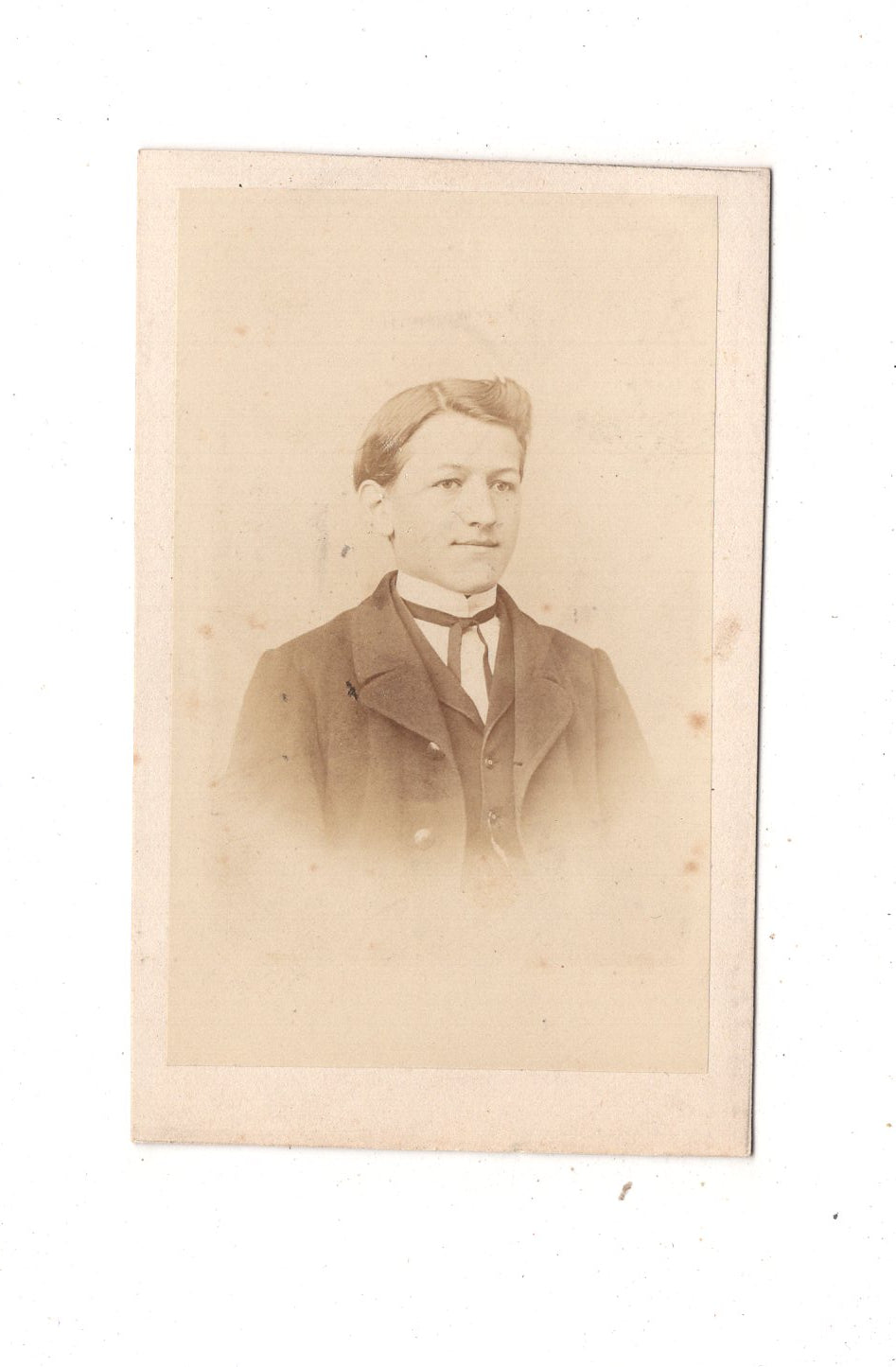 Fotografie Feiner Junge - unbekannter Ort 1860er / CDV N1-06