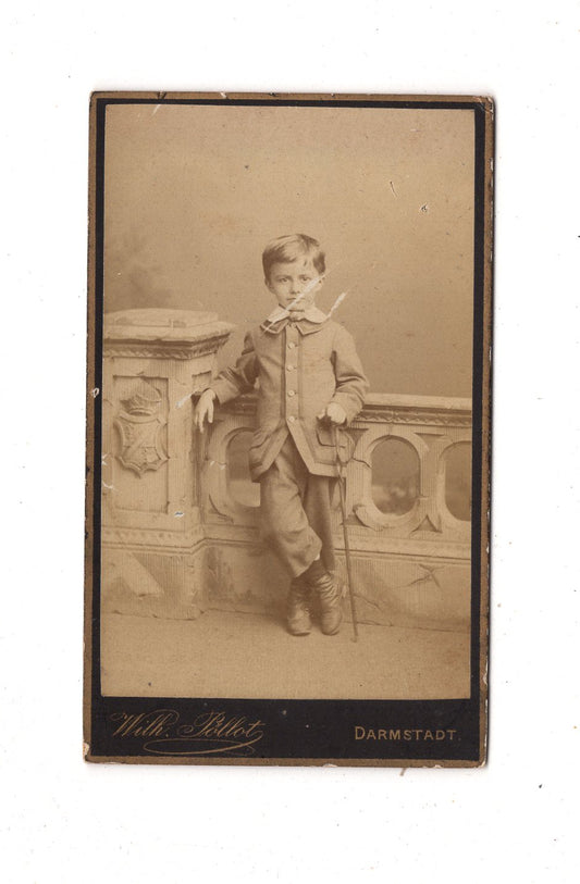 Fotografie Niedlicher kleiner Junge - Darmstadt 1870er / CDV M1-23
