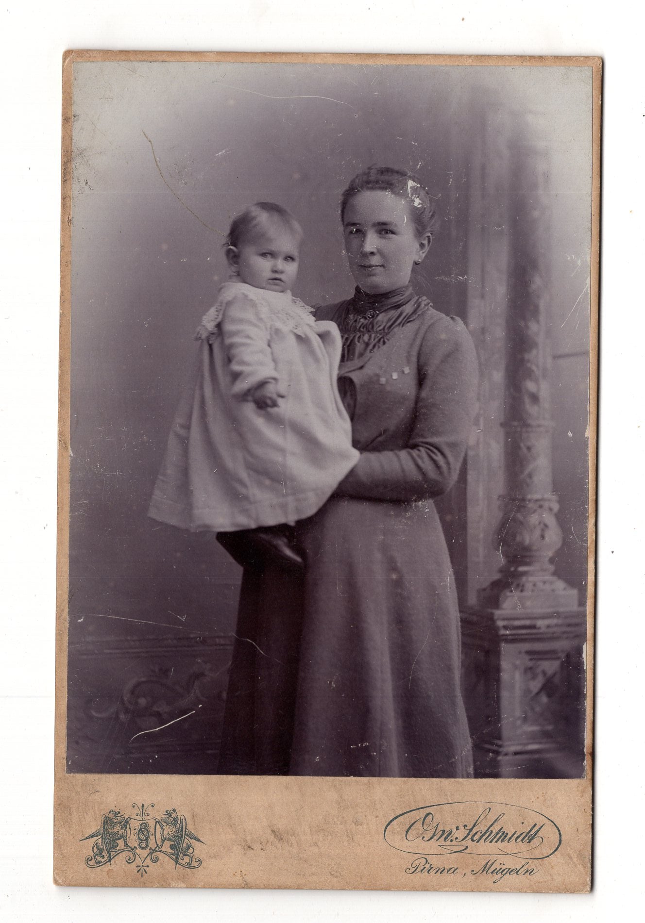 Fotografie Feine Dame mit kleinem Kind - Pirna / Mügeln um 1900